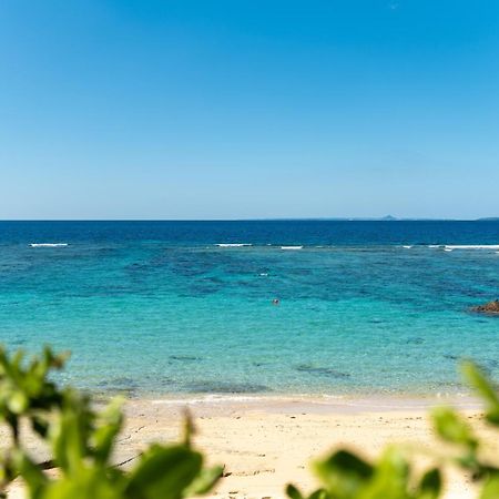 Hotel Miyuki Beach Онна Екстер'єр фото