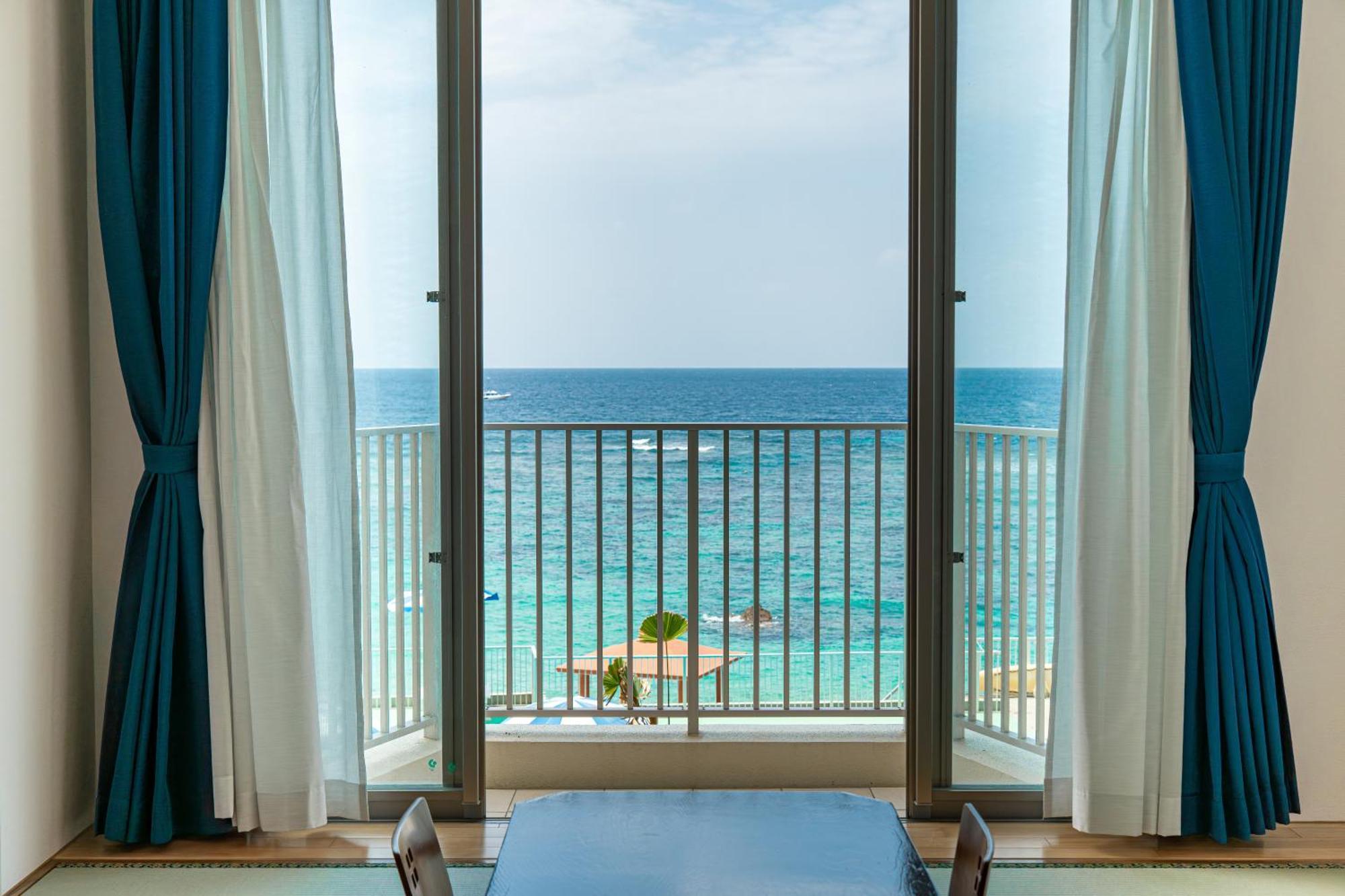Hotel Miyuki Beach Онна Екстер'єр фото
